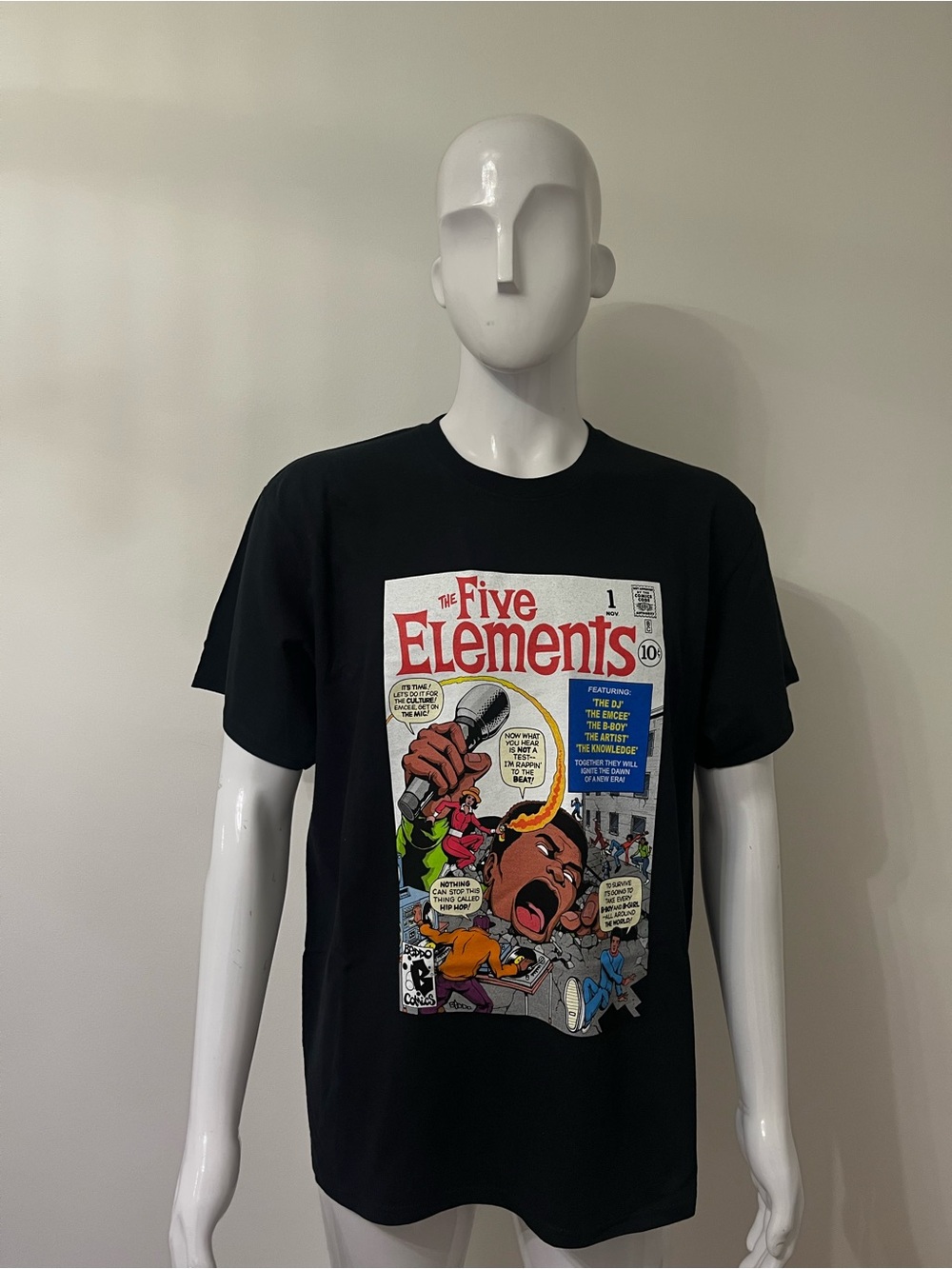 Beddo Five Elements Graphic Crewneck T-Shirt - Black. Size Large